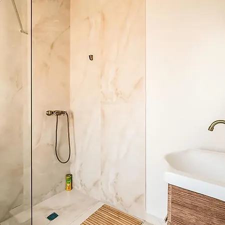 Calea Victoriei - Premium &