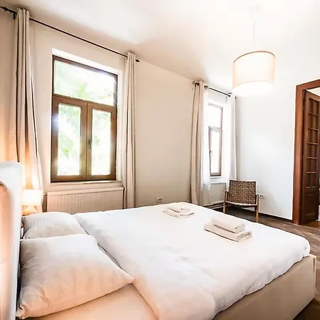 Calea Victoriei - Premium & Apartman