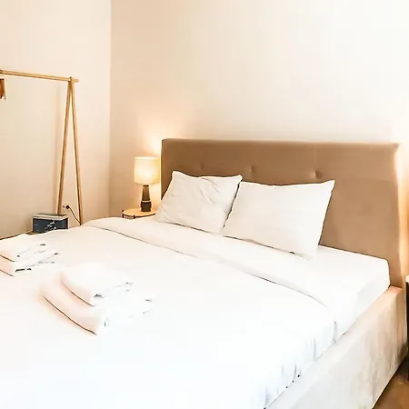 Calea Victoriei - Premium &