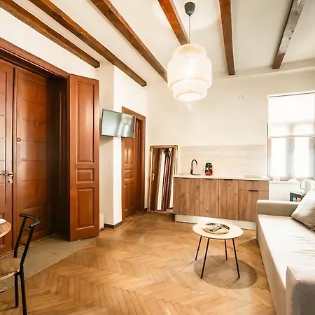 Calea Victoriei - Premium & Apartman *
