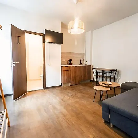 Calea Victoriei - Premium & *