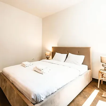 Apartament Calea Victoriei - Premium & Bukareszt