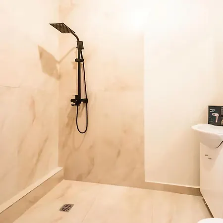 Calea Victoriei - Premium & Apartman Bukarest