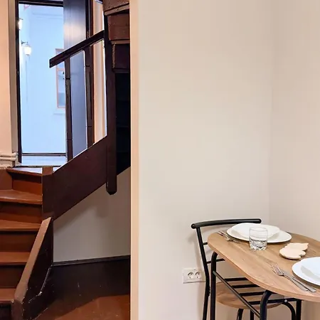 Calea Victoriei - Premium & *