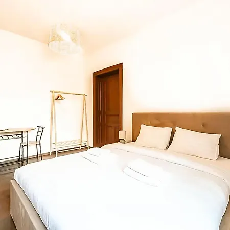 Calea Victoriei - Premium & Bukarest