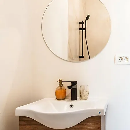 Calea Victoriei - Premium & Apartament *