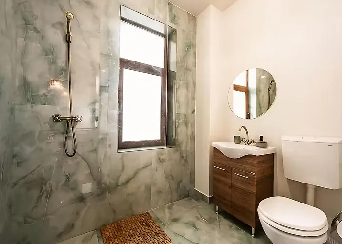 Calea Victoriei - Premium &