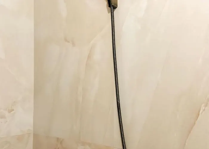 Calea Victoriei - Premium &