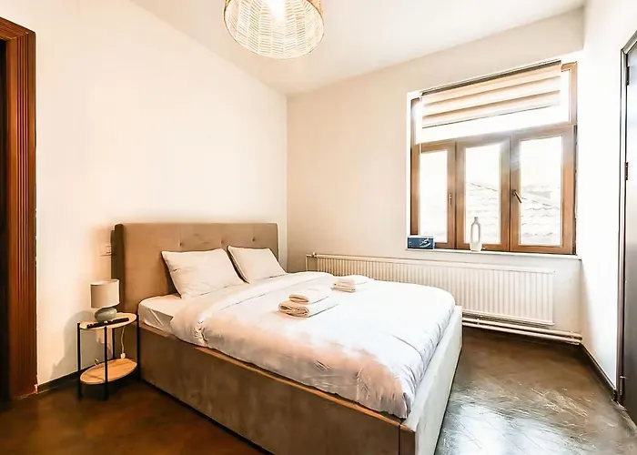 Calea Victoriei - Premium & Apartman